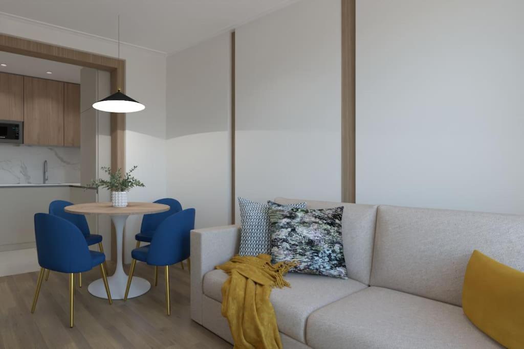 Plaza Espana X Calle Isabel La Catolica 1Br 1Bh マドリード エクステリア 写真